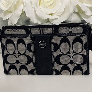 Coach Signature Wallet
